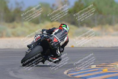 media/Sep-25-2023-Moto Forza (Mon) [[81ffa65e0a]]/A Group/Session 4 (Turn 2 Backside)/